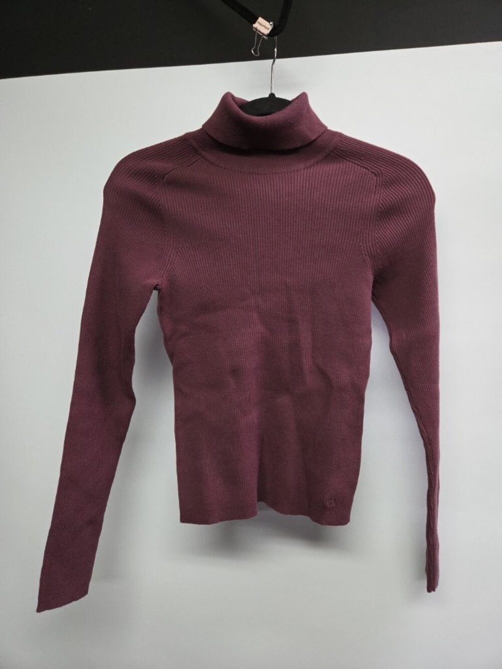 Calvin Klein Burgendy Turtleneck Rib Sweater Sz XS New Logo Armpit To Armpit 12”